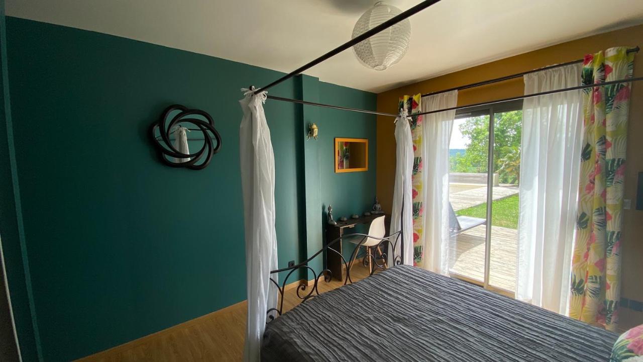 Marquis De Carrou Bed & Breakfast Rochefort-Sanson Exterior foto